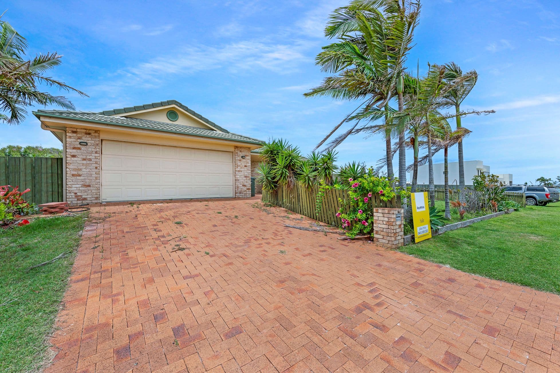 163 Barolin Esplanade, Coral Cove QLD 4670, Coral Cove - Thumbnail 4