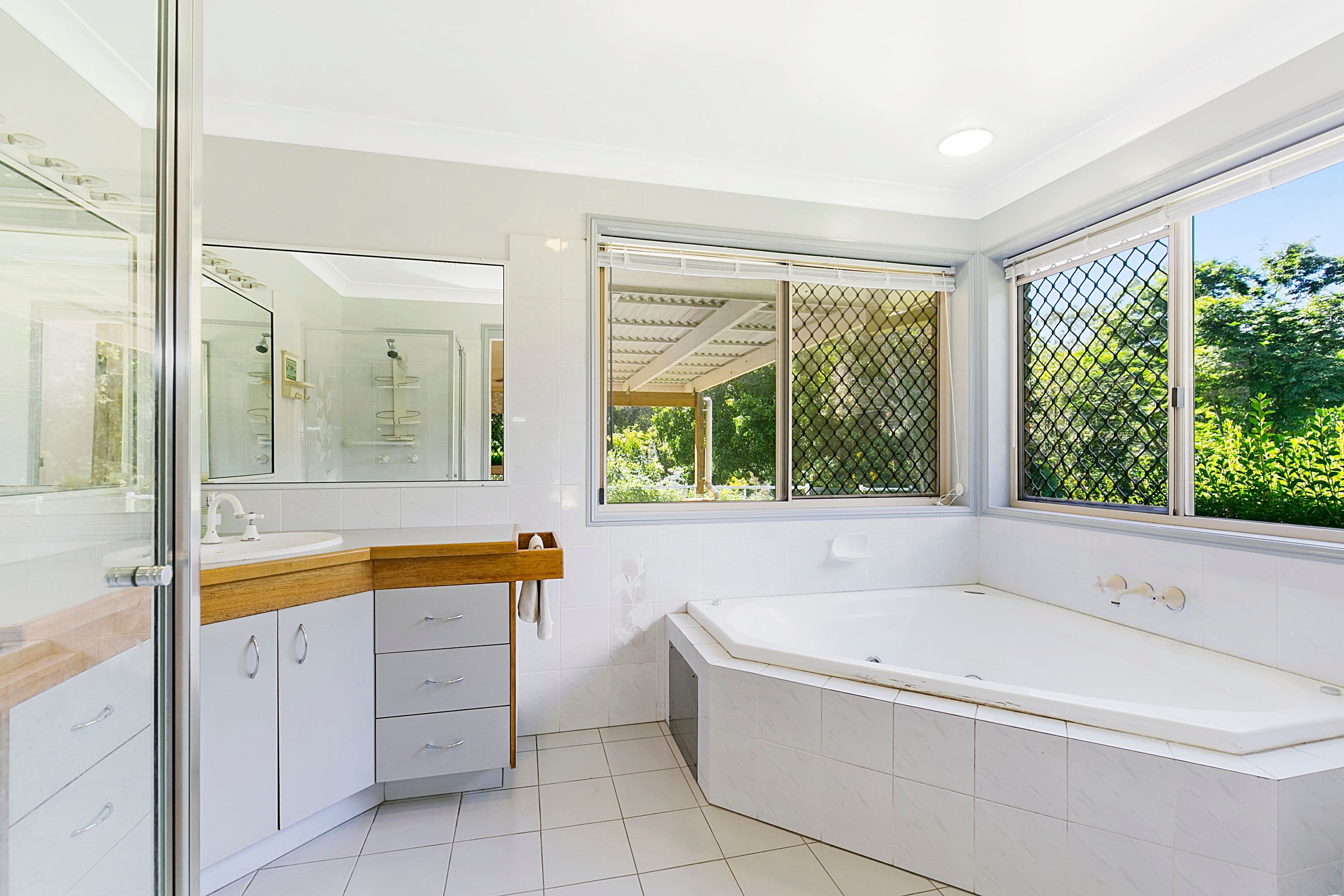3 Coolum Court, Eatons Hill QLD 4037, Eatons Hill - Thumbnail 7