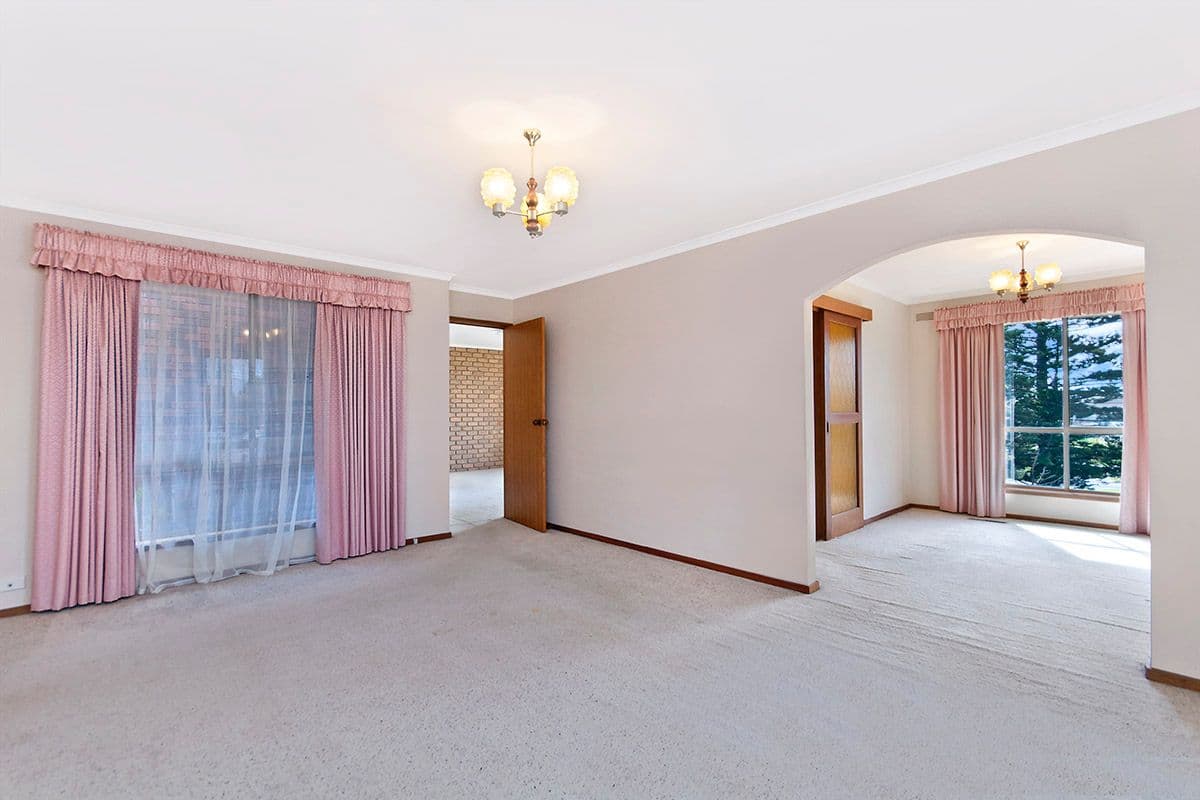 23 Panorama Avenue, Warrnambool VIC 3280, Warrnambool - Thumbnail 2
