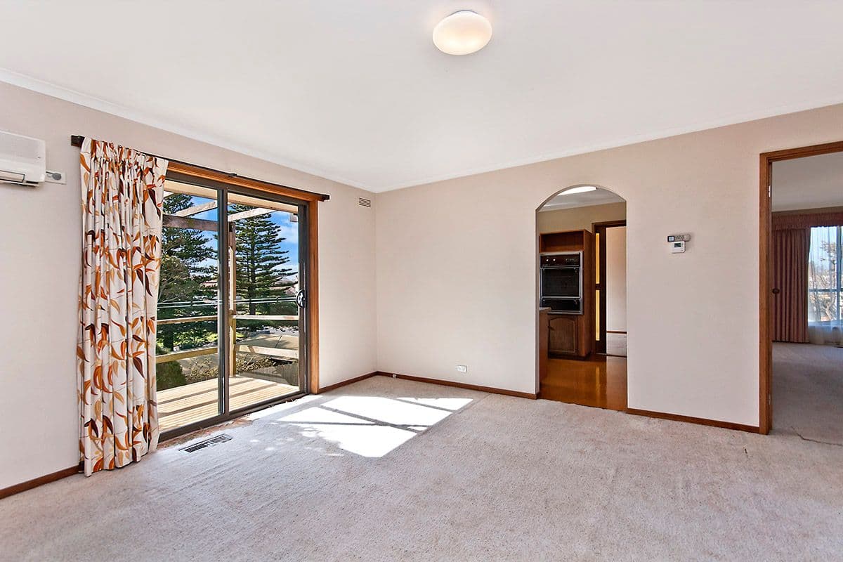 23 Panorama Avenue, Warrnambool VIC 3280, Warrnambool - Thumbnail 4