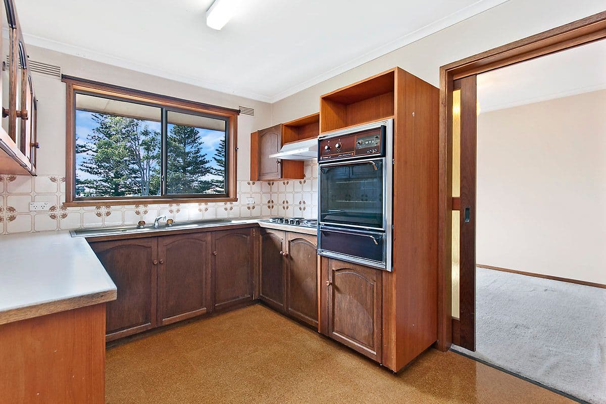 23 Panorama Avenue, Warrnambool VIC 3280, Warrnambool - Thumbnail 5