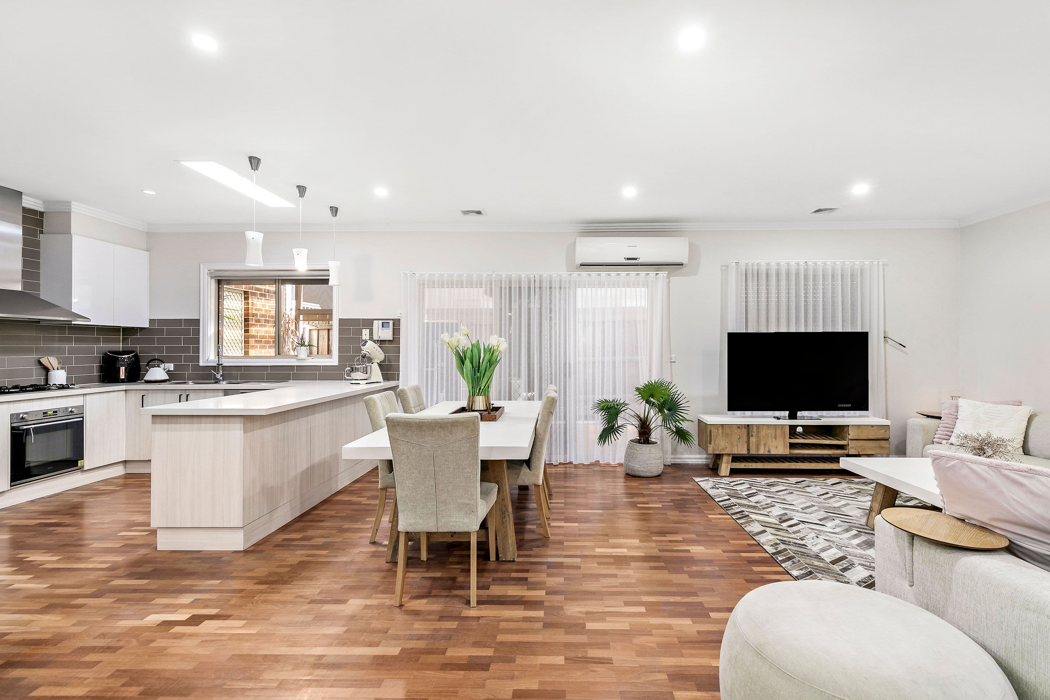 80 Lakeside Drive, Roxburgh Park VIC 3064, Roxburgh Park - Thumbnail 3