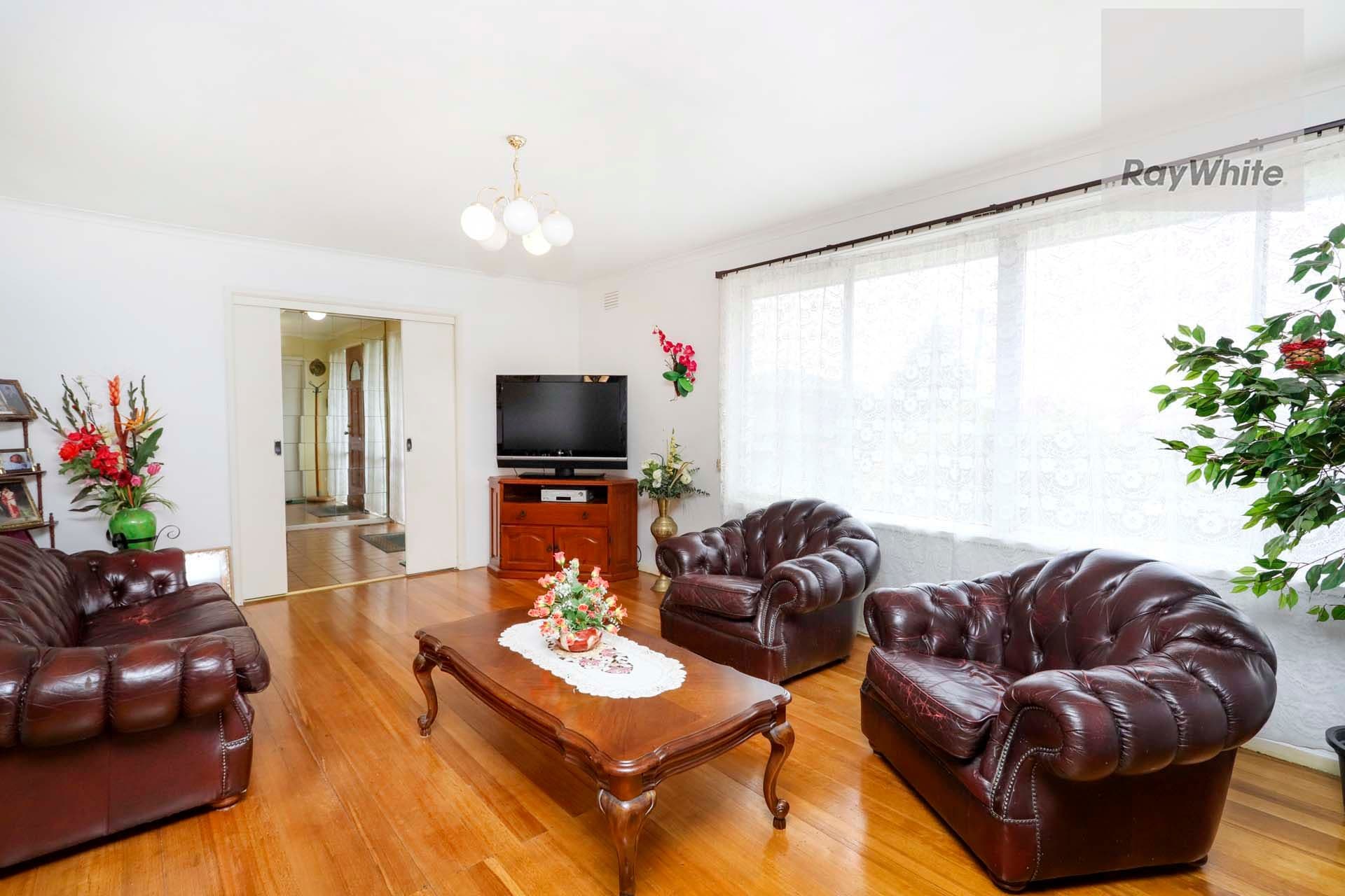7 Finlay Close, Gladstone Park VIC 3043, Gladstone Park - Thumbnail 3