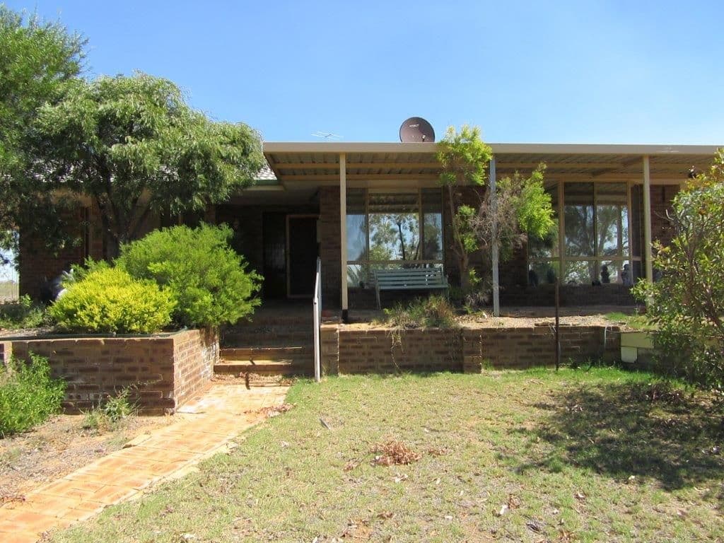 19 Parker Street, Carnamah WA 6517, Carnamah - Thumbnail 7