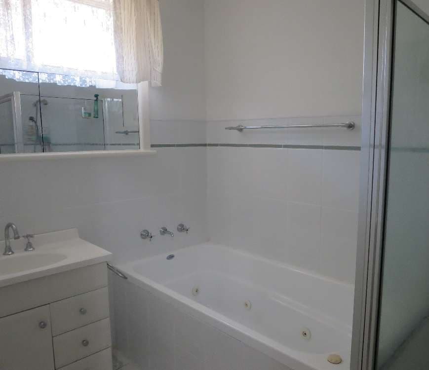 430 Strang Place, LAVINGTON NSW 2641, Lavington - Thumbnail 4