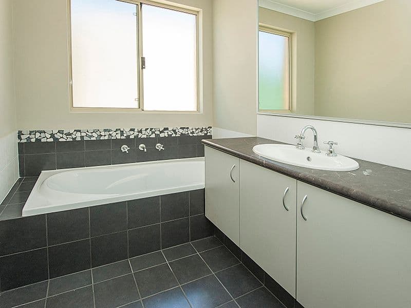 2A Davies Lane, BENTLEY WA 6102, Bentley - Thumbnail 4