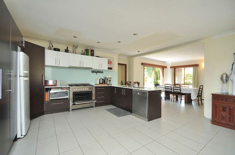 8 Azalea Street, Redland Bay QLD 4165, Redland Bay - Thumbnail 5