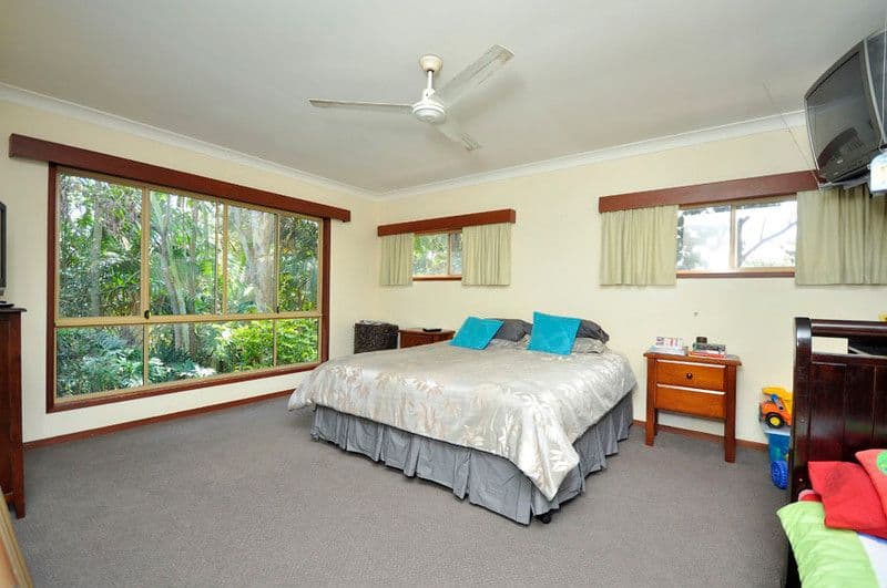8 Azalea Street, Redland Bay QLD 4165, Redland Bay - Thumbnail 6