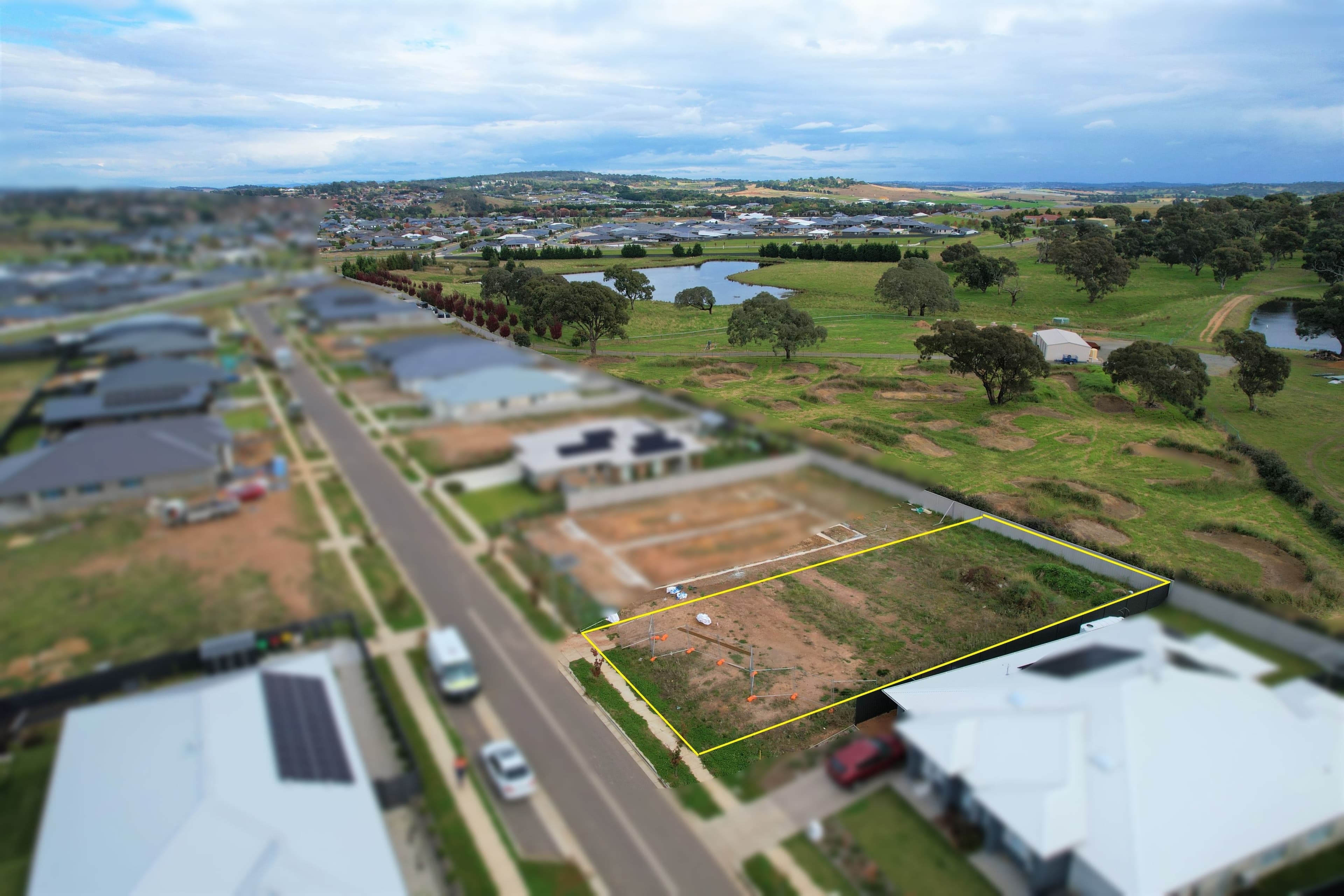 18 Aston Martin Drive, Goulburn NSW 2580, Goulburn - Image 1