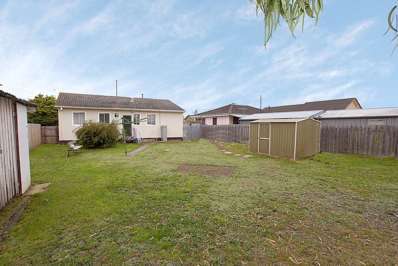 42  Crimson Drive, DOVETON VIC 3177, Doveton - Thumbnail 3