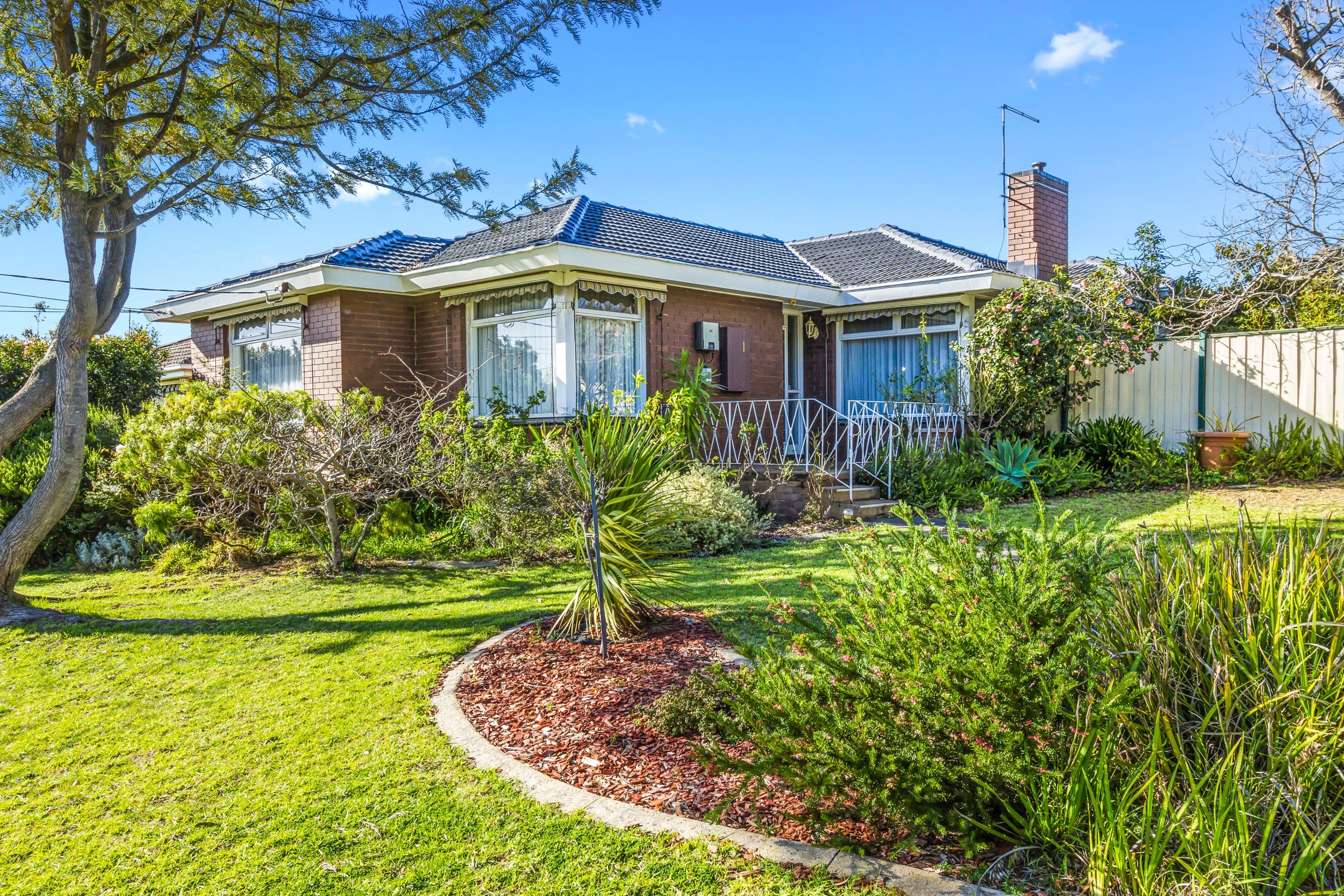 1 Killeen Avenue, Blackburn North VIC 3130, Blackburn North - Thumbnail 2