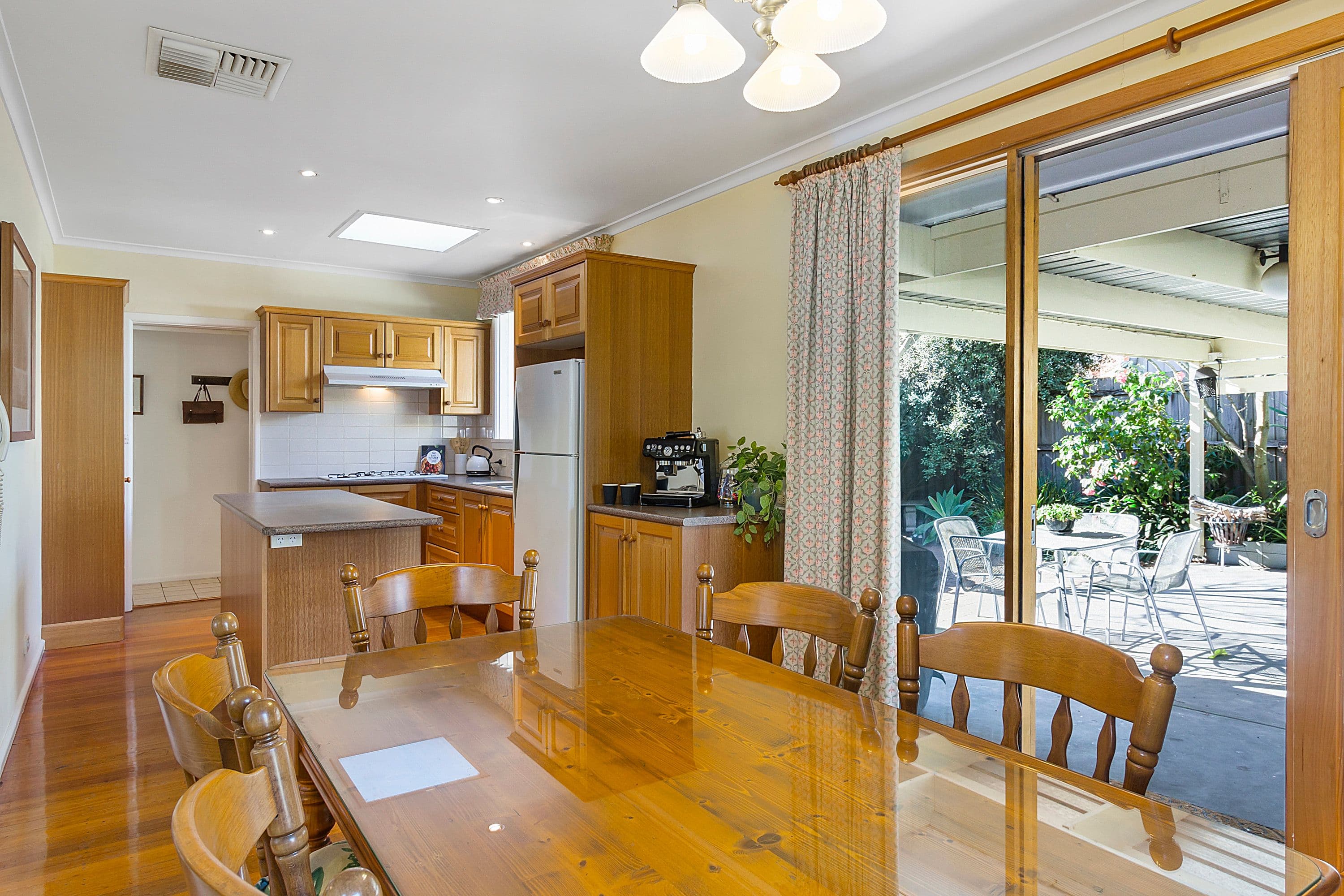 1 Killeen Avenue, Blackburn North VIC 3130, Blackburn North - Thumbnail 4