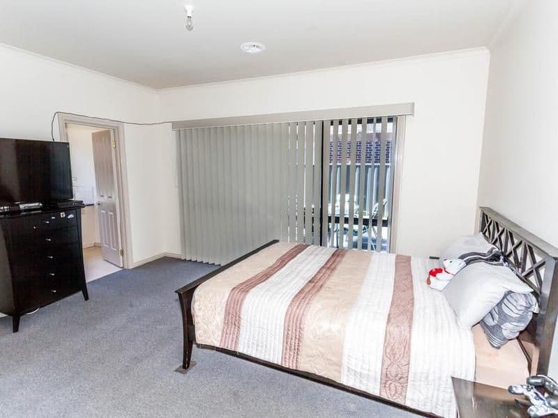 2 Tucker Place, Caroline Springs VIC 3023, Caroline Springs - Thumbnail 2