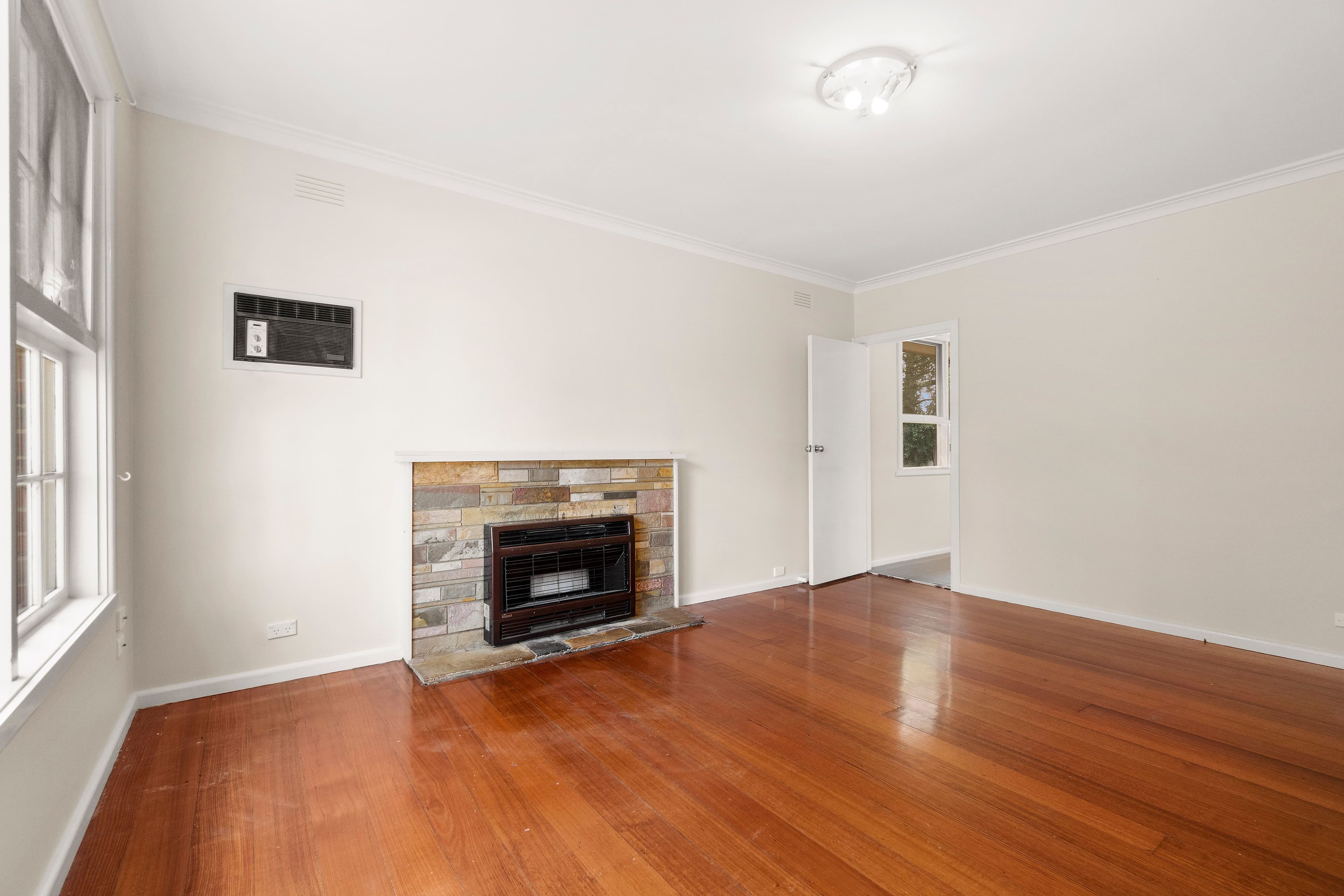6 Joel Court, Bayswater VIC 3153, Bayswater - Thumbnail 2