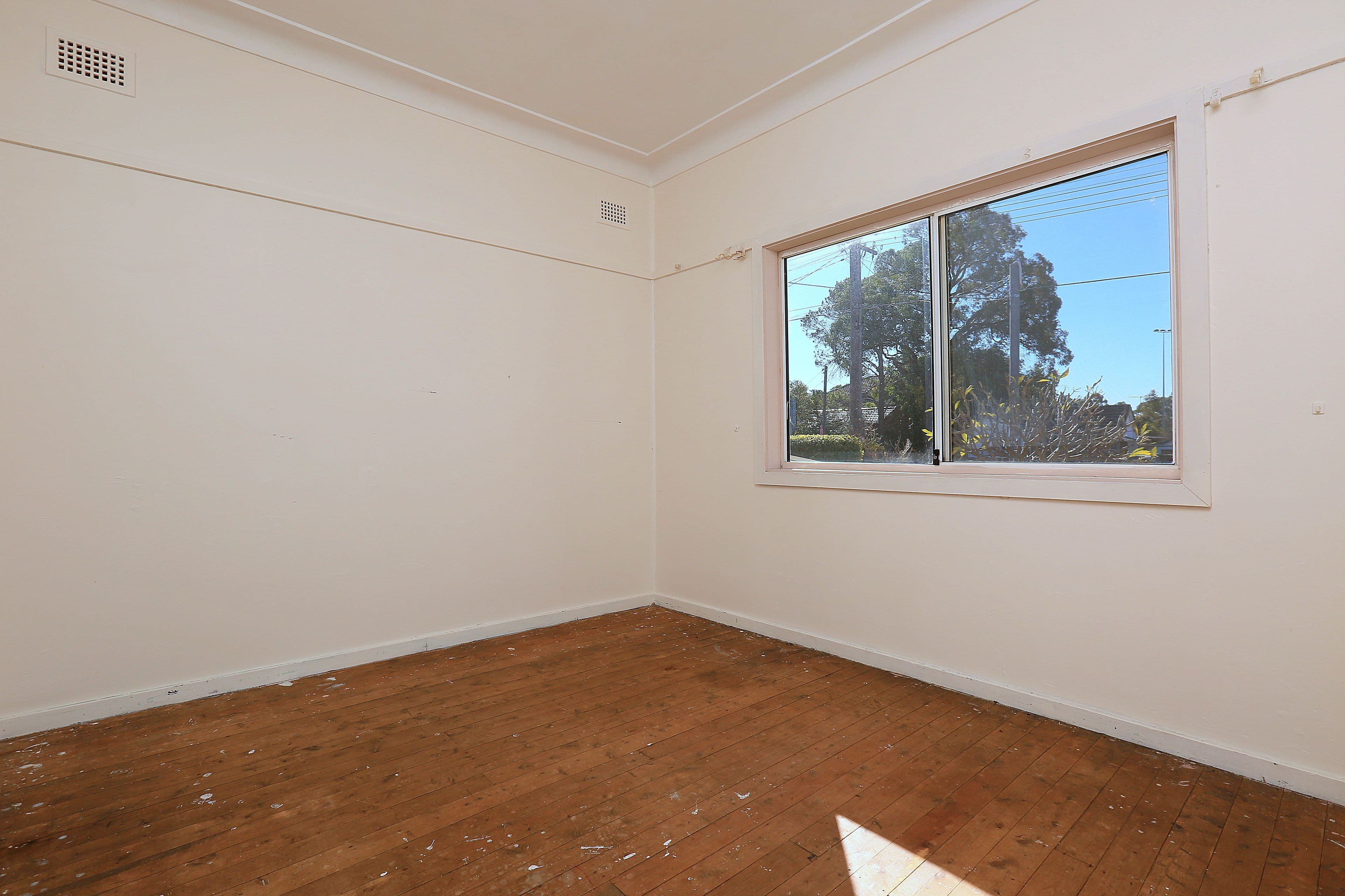 164 Juno Parade, Greenacre - Thumbnail 4
