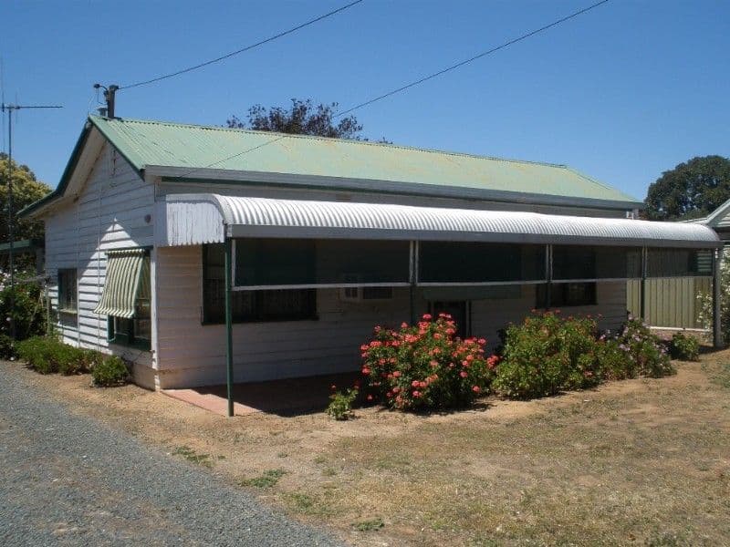 27 Baynes Street, ROCHESTER VIC 3561, Rochester - Image 1