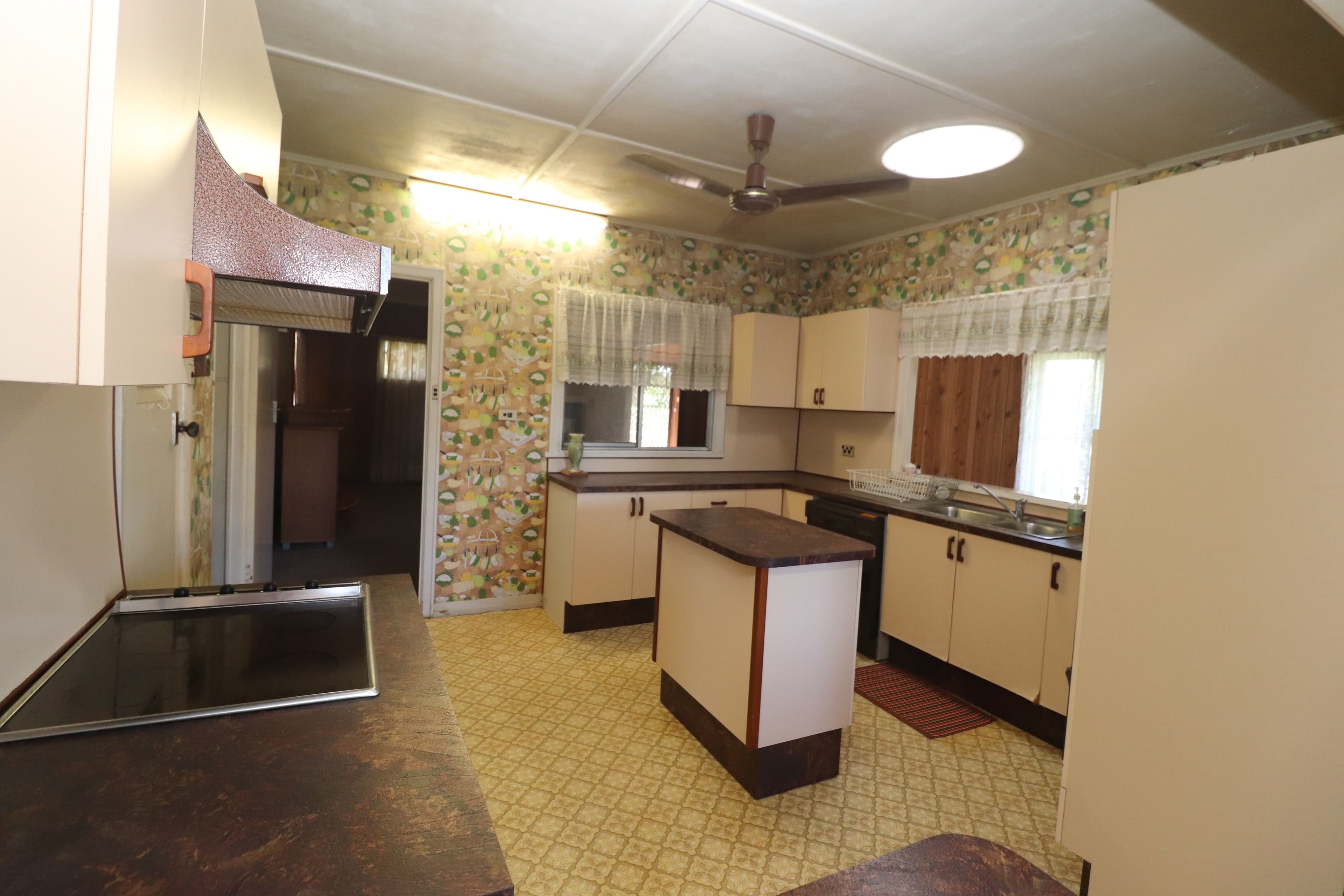 20 Jesson Street, Ingham QLD 4850, Ingham - Thumbnail 2