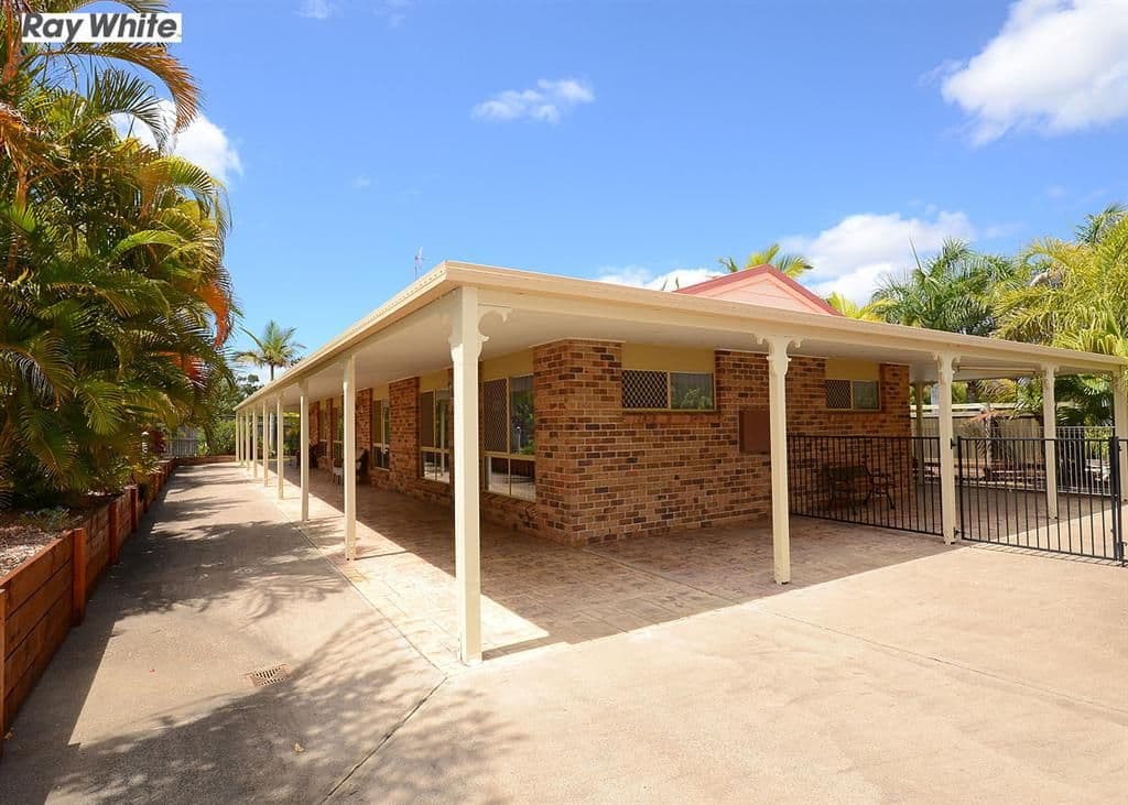 29-31 Ladbroke Crescent, URANGAN QLD 4655, Urangan - Thumbnail 2