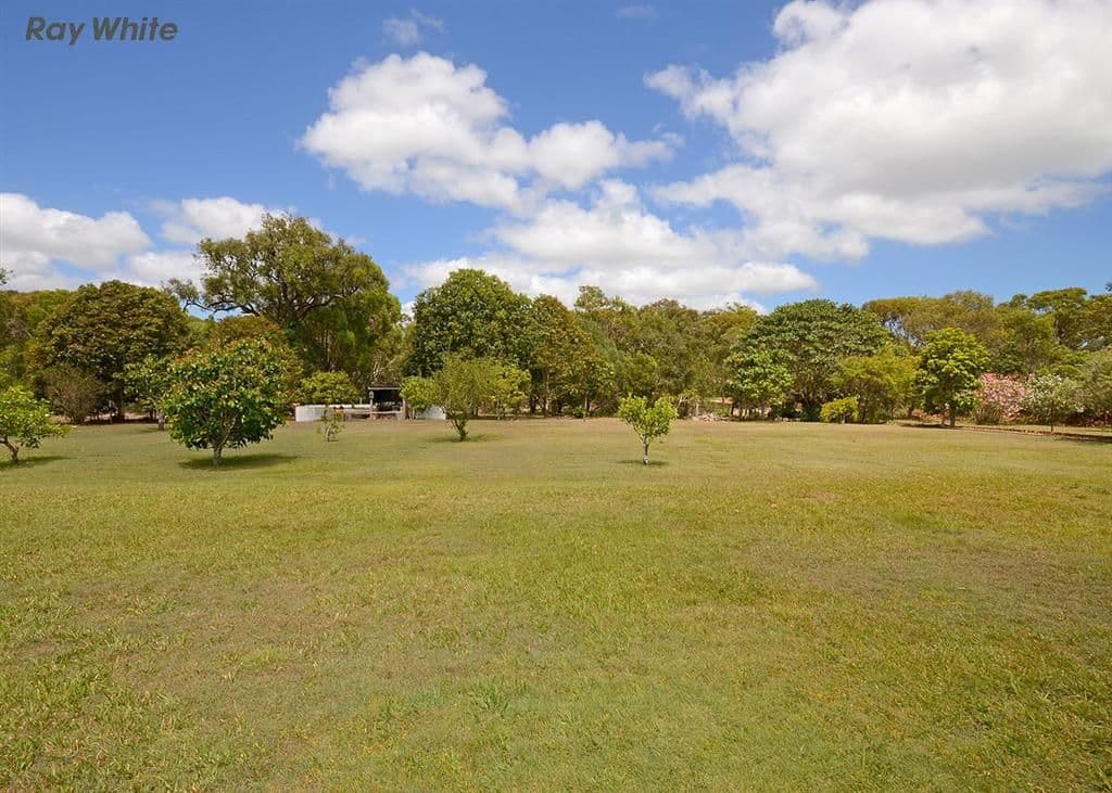 29-31 Ladbroke Crescent, URANGAN QLD 4655, Urangan - Thumbnail 8