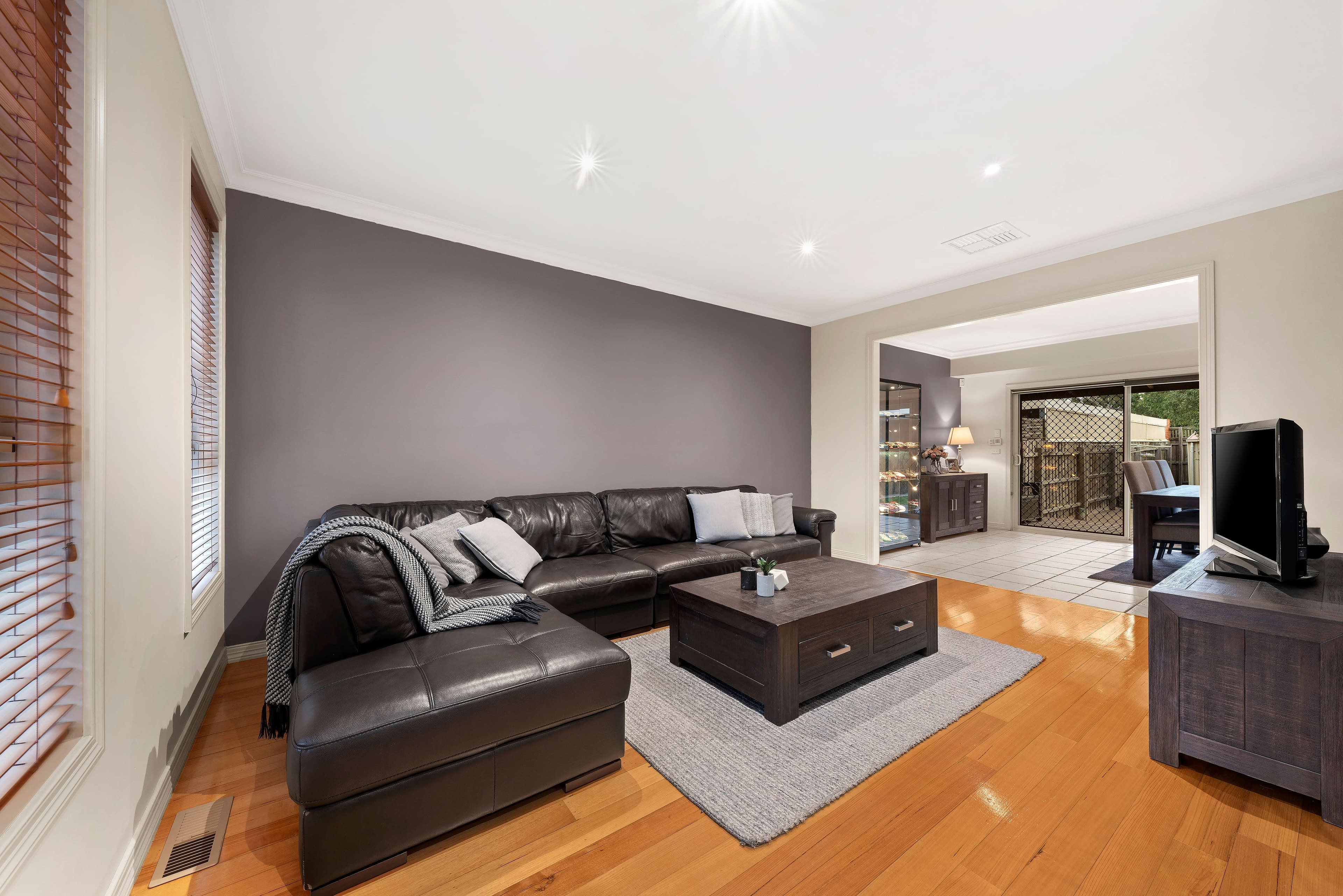 11 Tyndall Way, Mill Park VIC 3082, Mill Park - Thumbnail 4