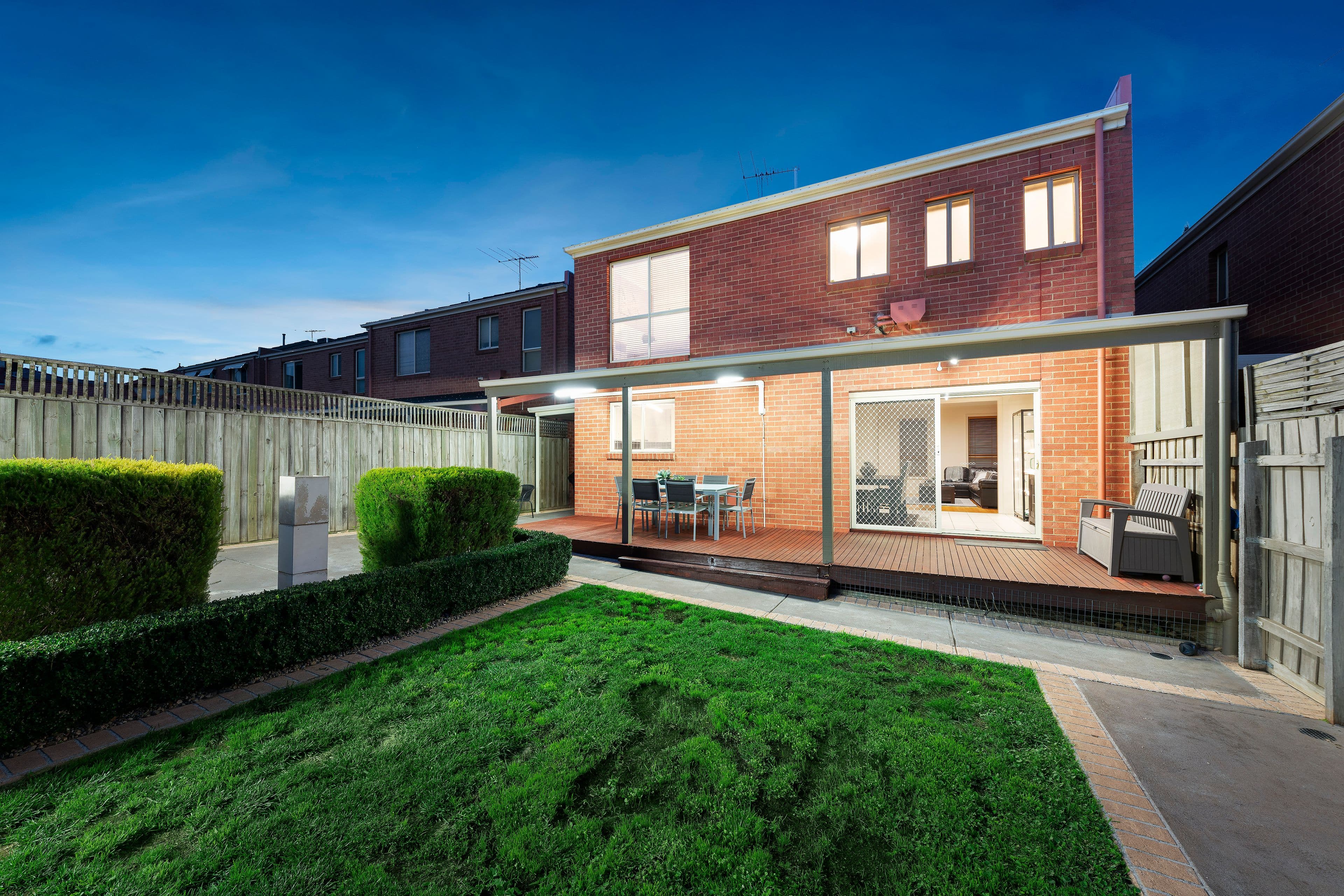 11 Tyndall Way, Mill Park VIC 3082, Mill Park - Thumbnail 8