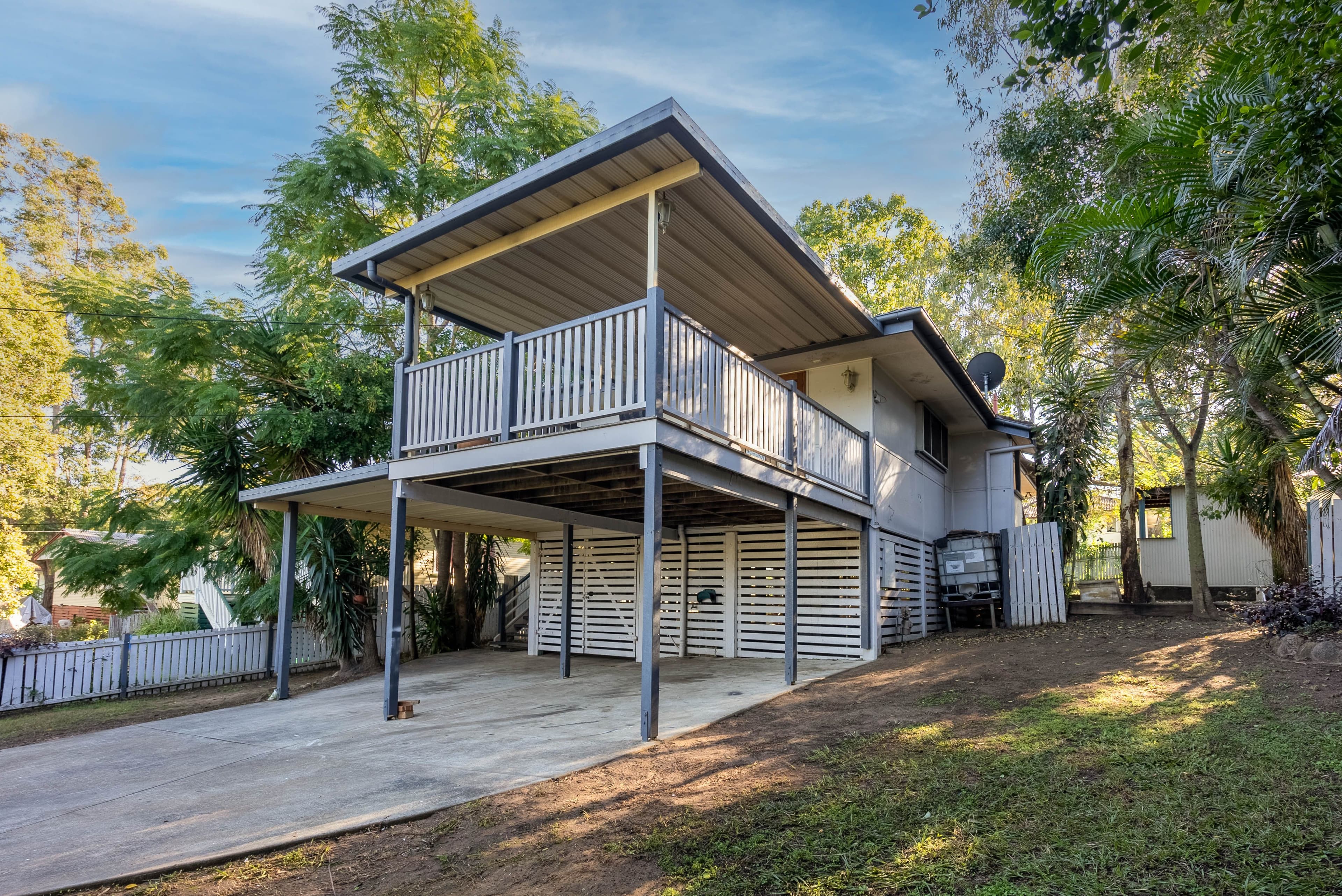 39 Kynance Street, Leichhardt QLD 4305, Leichhardt - Image 1