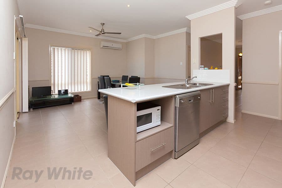 4 Clearpoint Way, Springfield Lakes QLD 4300, Springfield Lakes - Thumbnail 3