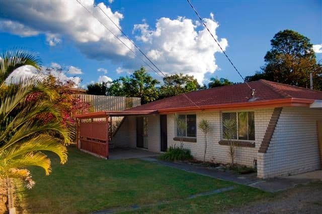 4 Cook Street, CAPALABA QLD 4157, Capalaba - Thumbnail 2