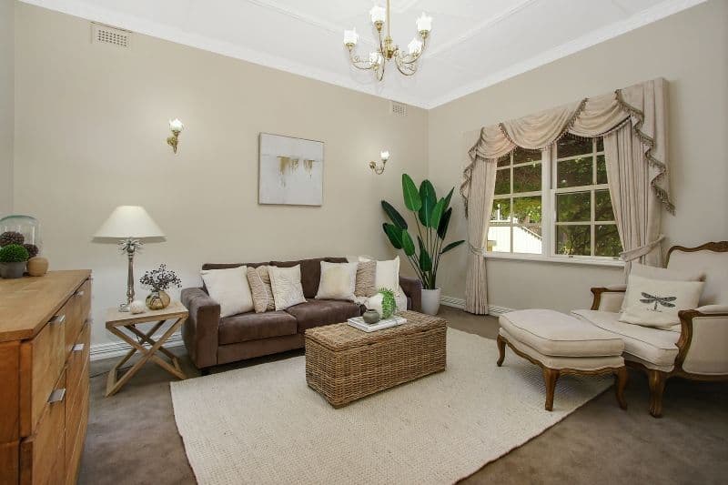 35 Charles Street, Benalla VIC 3672, Benalla - Thumbnail 2