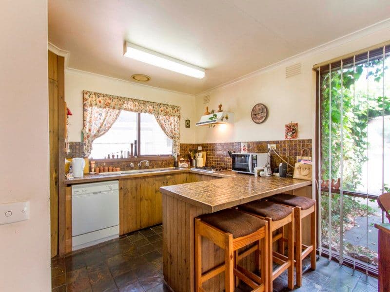16 Taverner Square, FRANKSTON VIC 3199, Frankston - Thumbnail 3