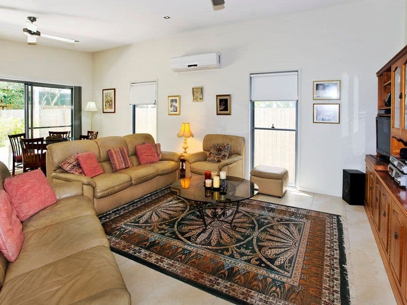 102 Eversleigh Road, SCARBOROUGH QLD 4020, Scarborough - Thumbnail 2