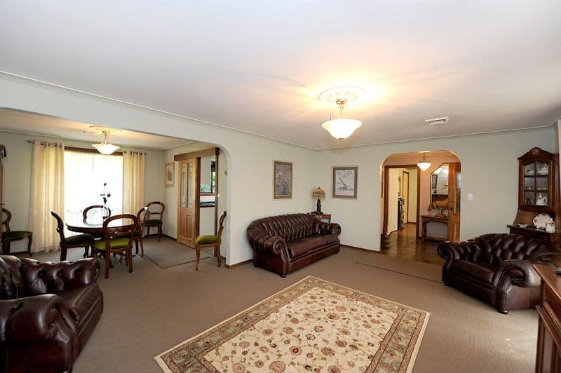 9 Glenelg Court, ROWVILLE VIC 3178, Rowville - Thumbnail 5