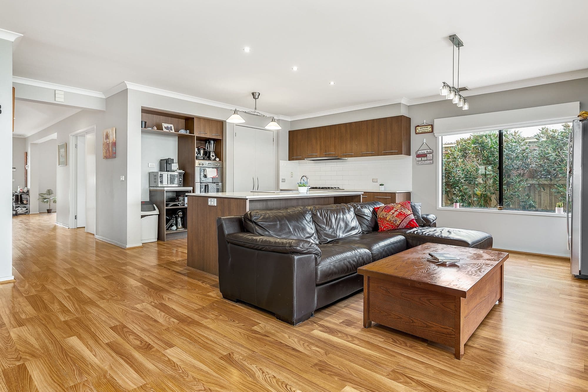 8 Glade Court, Berwick VIC 3806, Berwick - Thumbnail 4