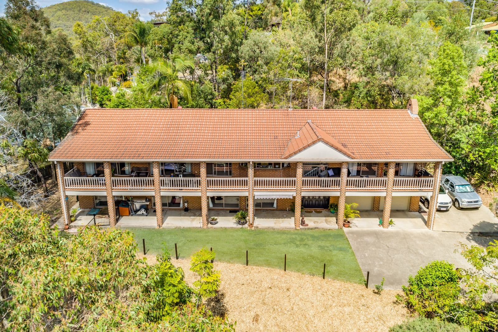 44 Wallaby Drive, Mudgeeraba QLD 4213, Mudgeeraba - Thumbnail 2
