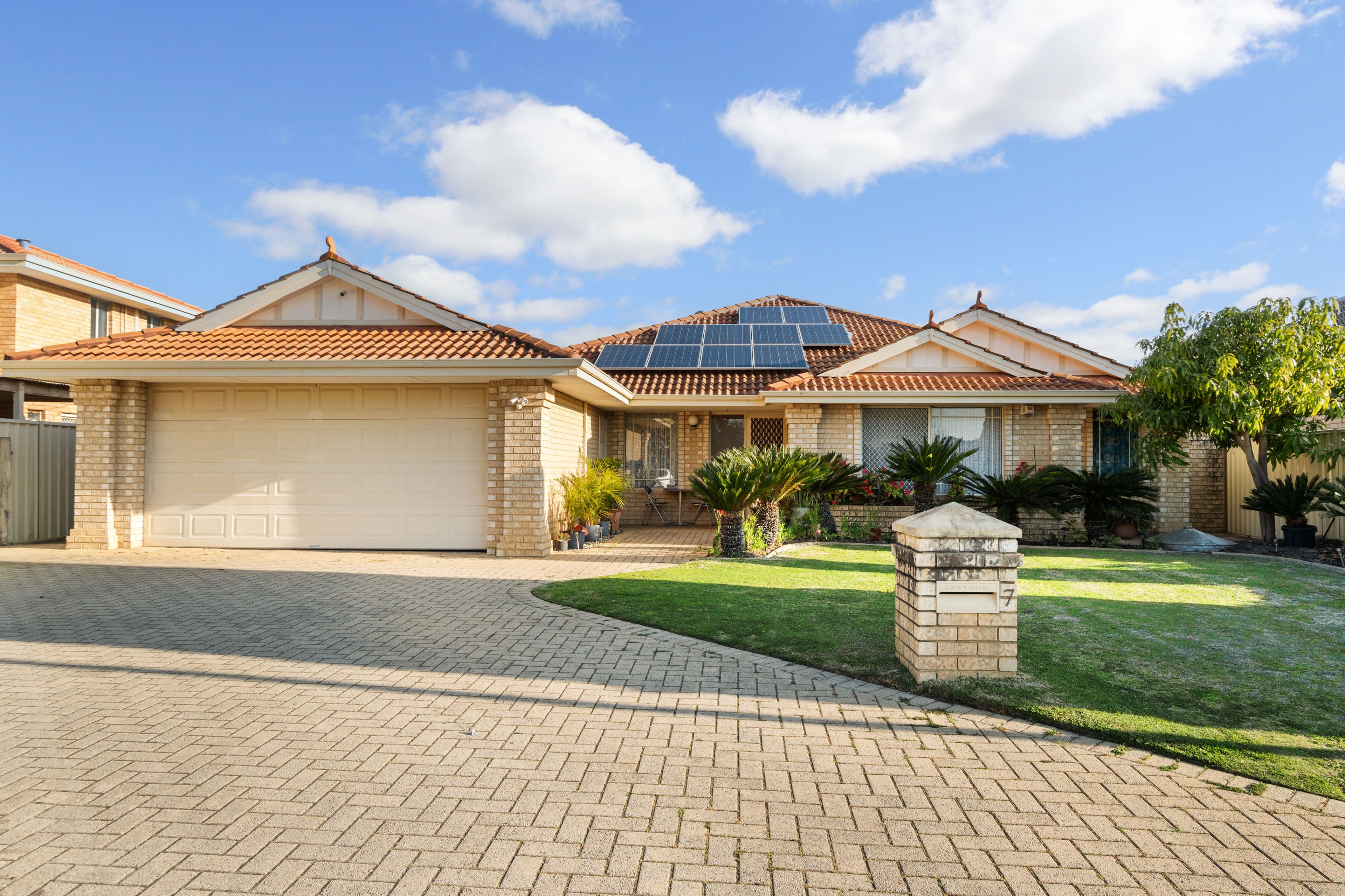 7 Zinnia Place, Morley WA 6062, Morley - Thumbnail 2