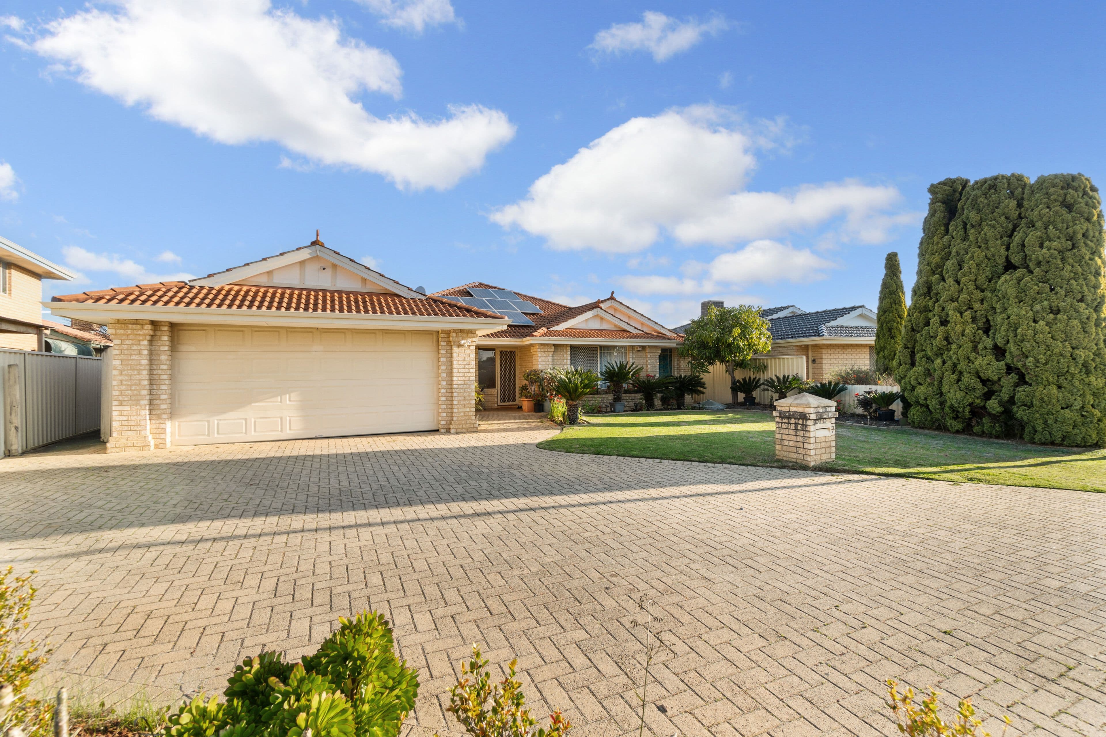 7 Zinnia Place, Morley WA 6062, Morley - Thumbnail 3