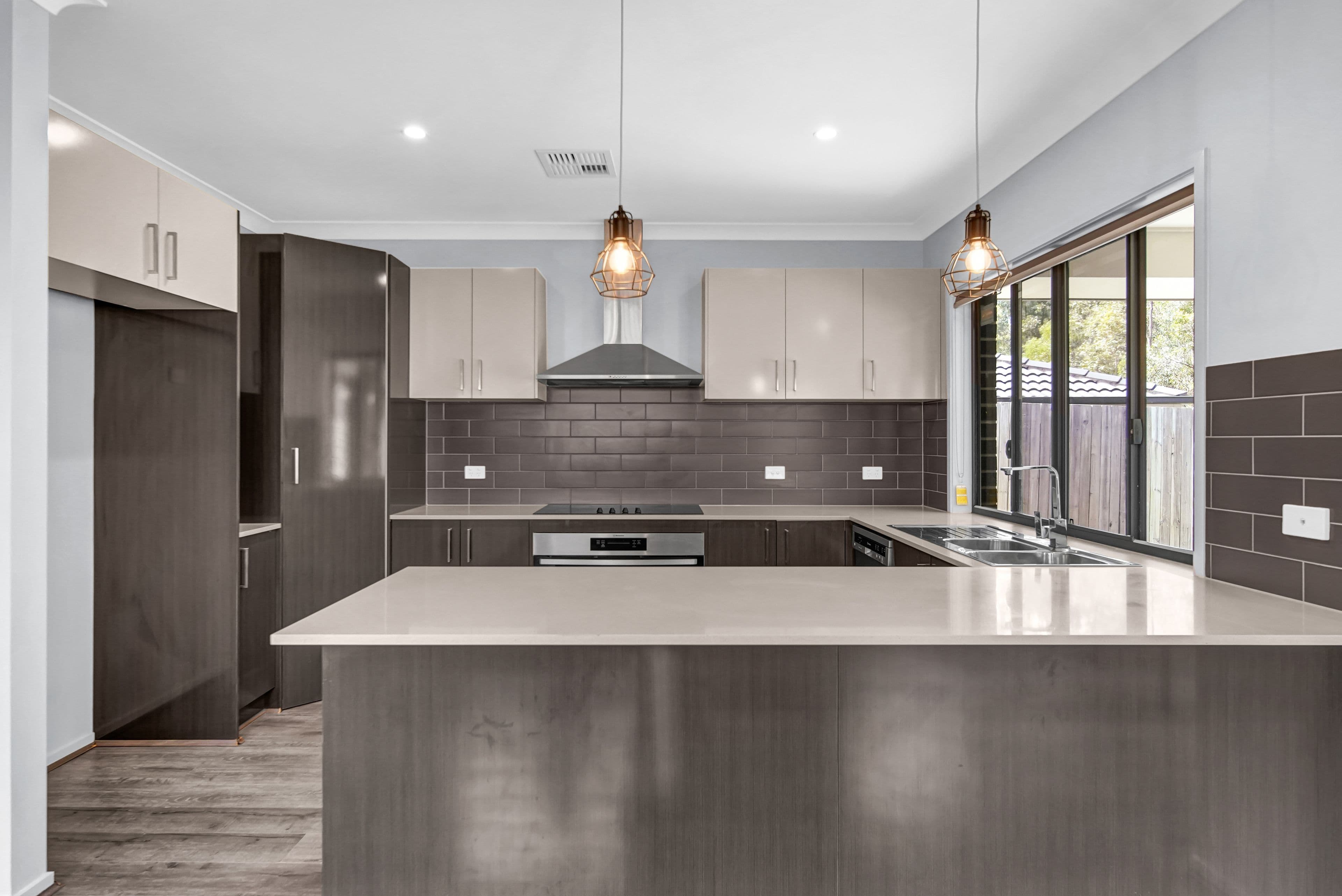 12 John Storey Court, Park Ridge QLD 4125, Park Ridge - Thumbnail 3