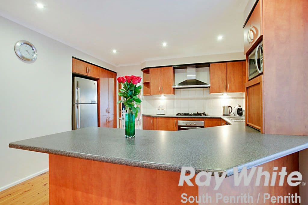 11 Rosella Place, Cranebrook NSW 2749, Cranebrook - Thumbnail 2