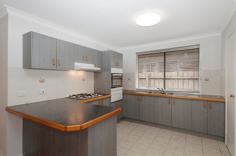 43 Oberon Drive, Carrum Downs VIC 3201, Carrum Downs - Thumbnail 3