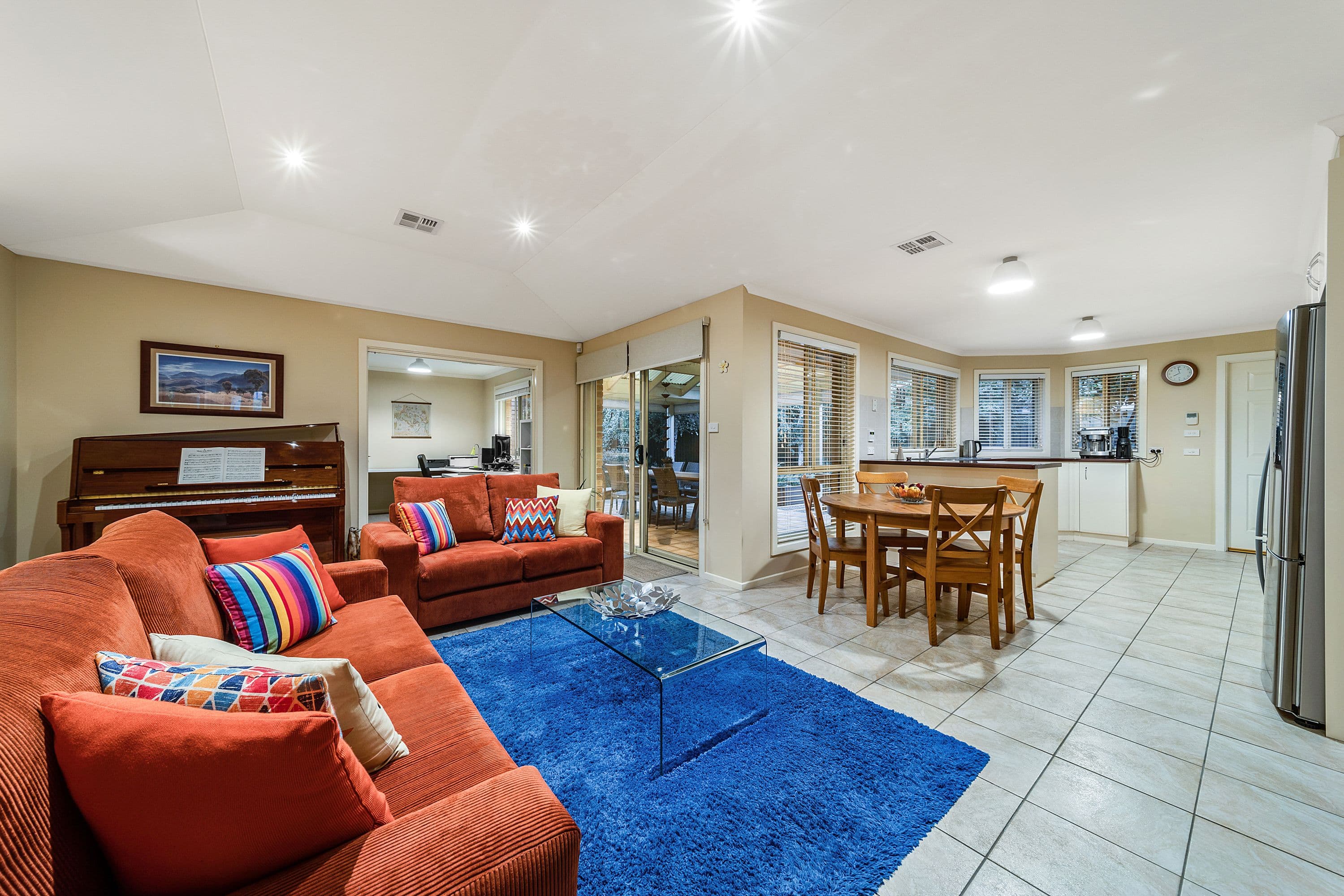 33 Strayleaf Crescent, Gungahlin ACT 2912, Gungahlin - Thumbnail 8