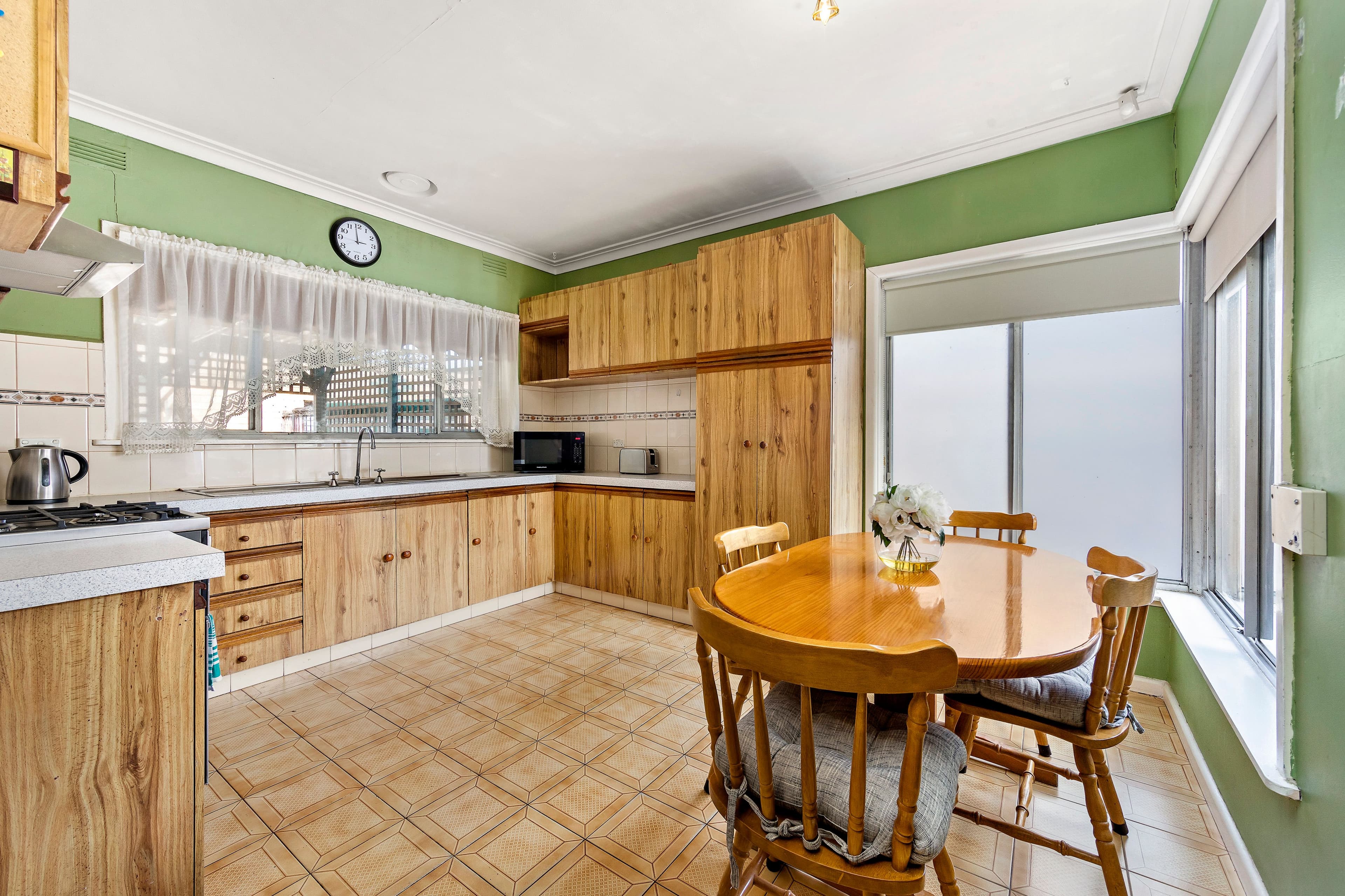 4 Lurg Avenue, Sunshine North VIC 3020, Sunshine North - Thumbnail 3