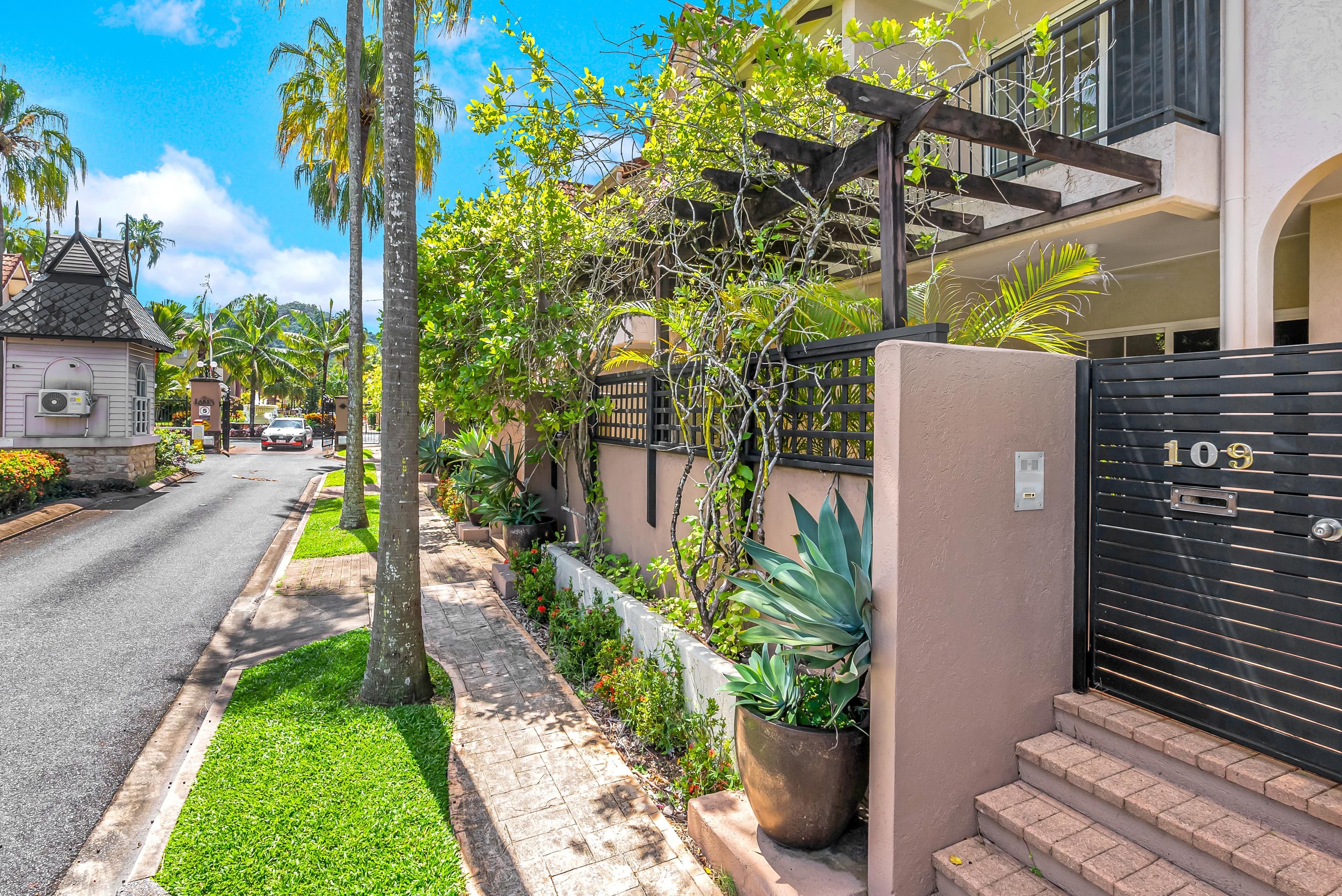 2-10 Greenslopes Street, Cairns North QLD 4870, Cairns North - Thumbnail 2