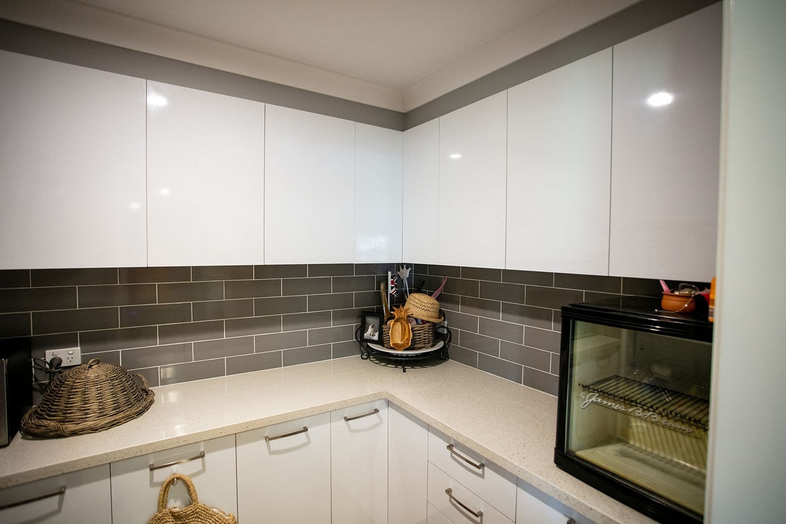8 Lombardy Way, Orange - Thumbnail 5