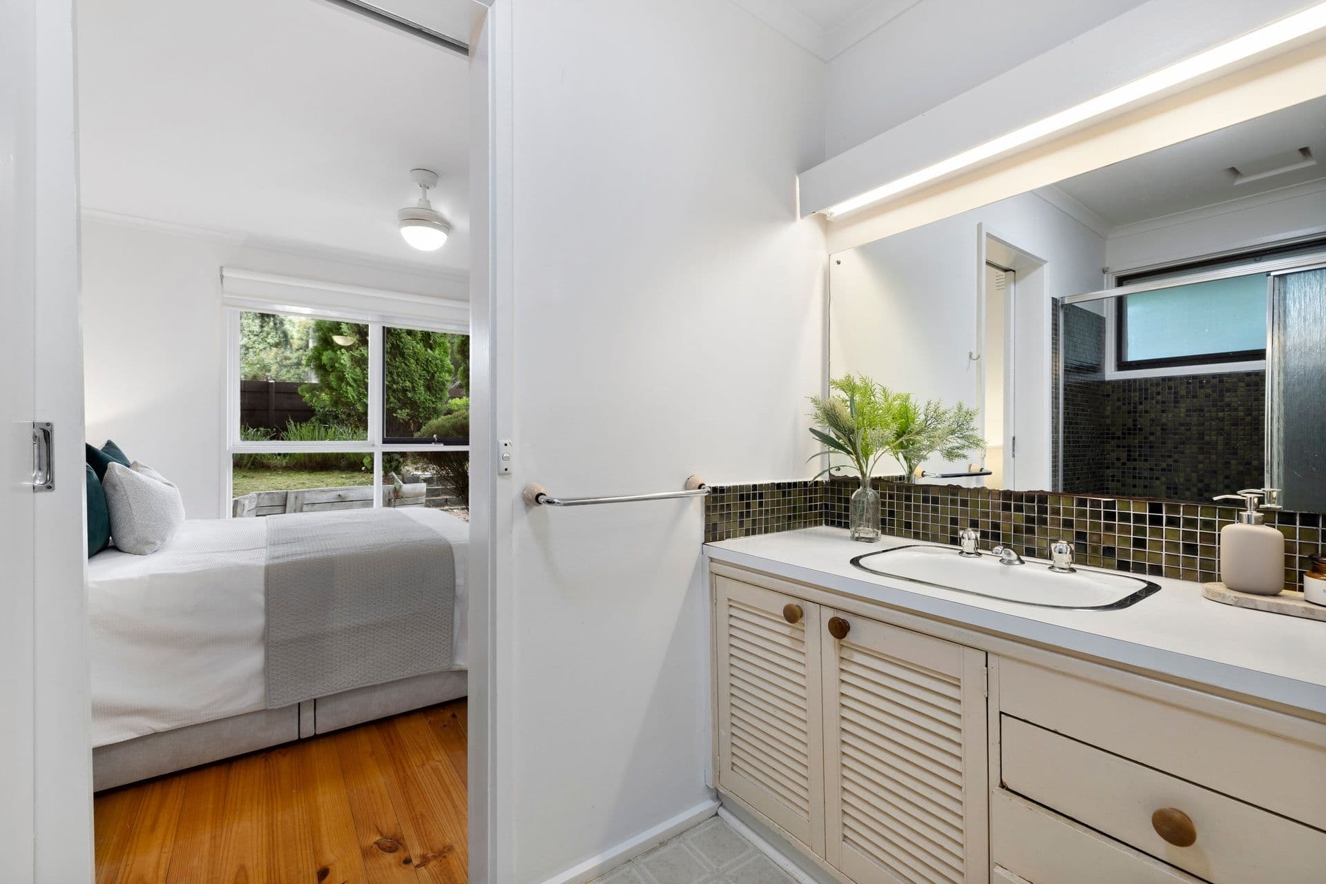 64 Smyth Street, Mount Waverley VIC 3149, Mount Waverley - Thumbnail 7