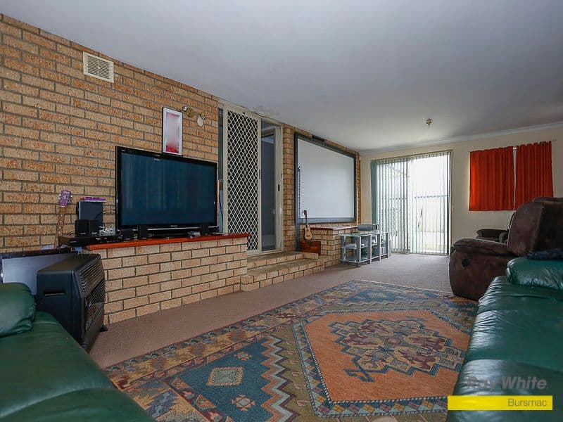 42 Yosemite Loop, Ballajura WA 6066, Ballajura - Thumbnail 4
