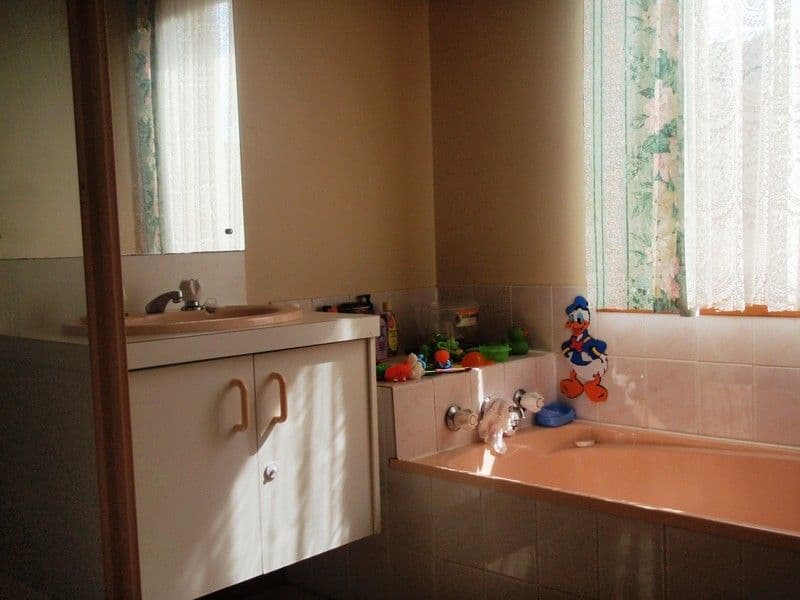 2  O'Sullivan Road, SEYMOUR VIC 3660, Seymour - Thumbnail 7