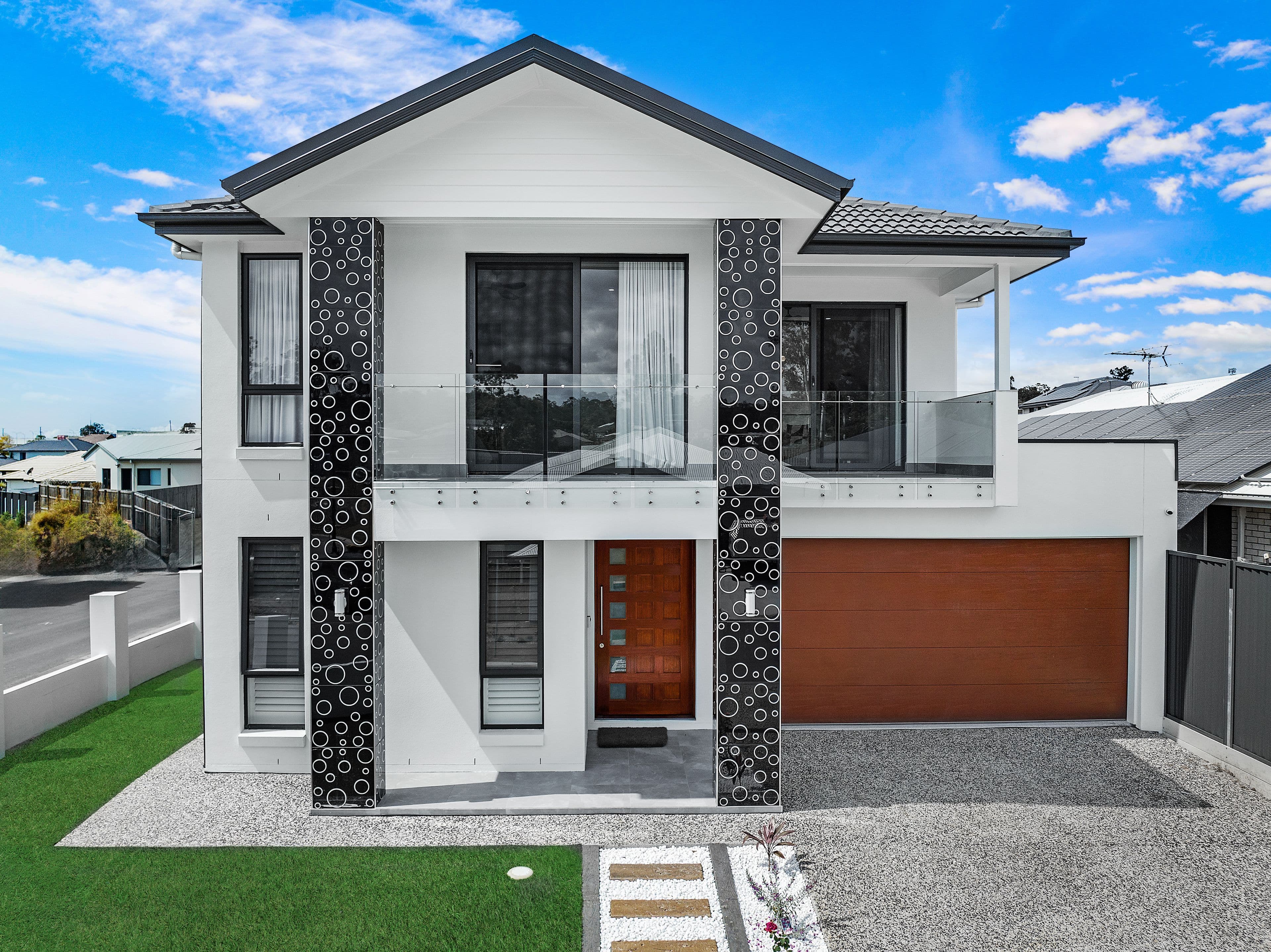 2 Mounthill Street, Hillcrest QLD 4118, Hillcrest - Image 1