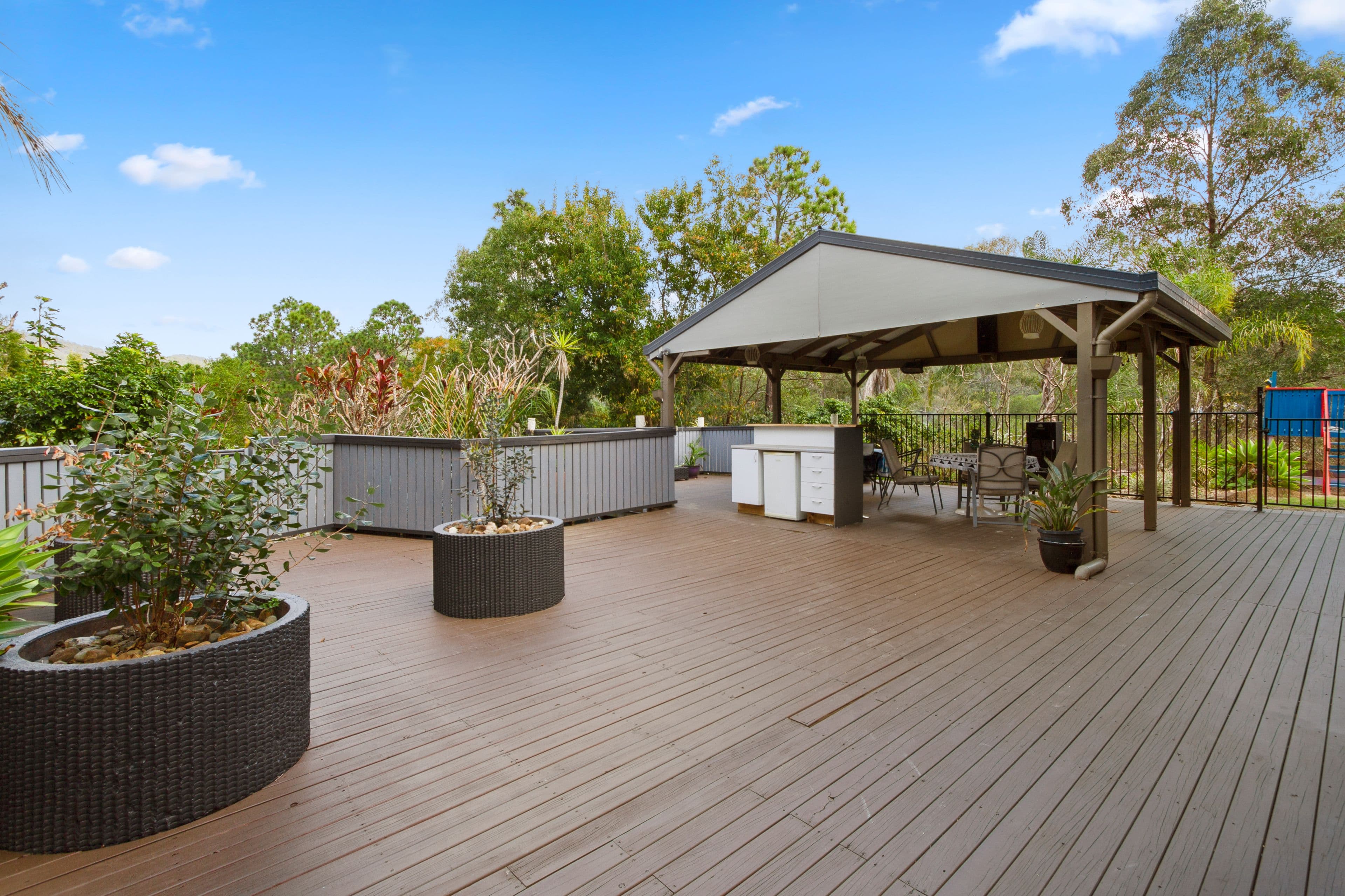6 Mungindie Court, Mount Nathan QLD 4211, Mount Nathan - Thumbnail 2