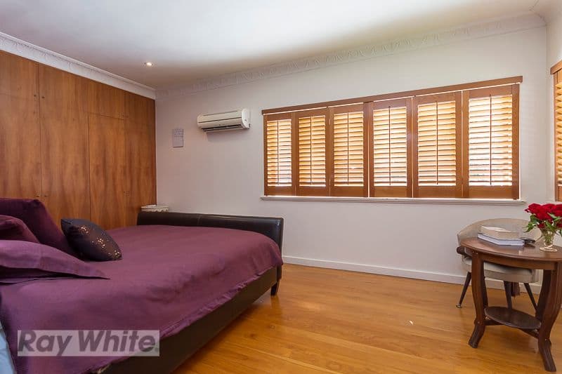 2 Oxley Drive, HOLLAND PARK QLD 4121, Holland Park - Thumbnail 7