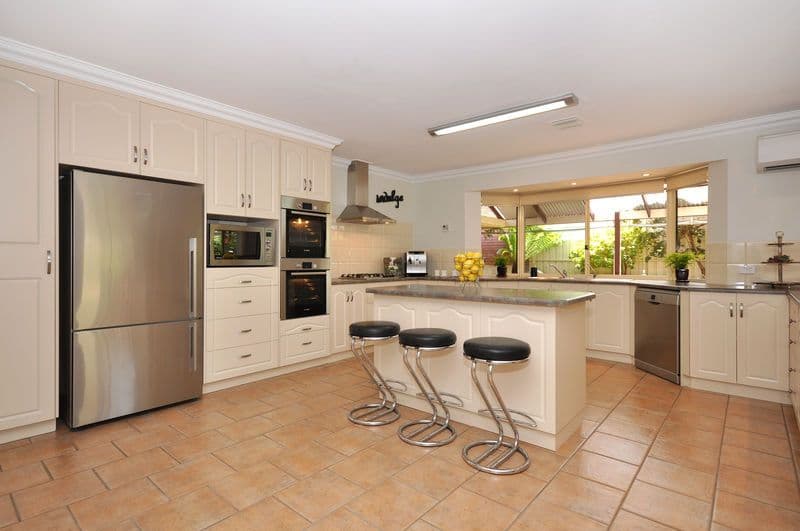 2 Nicholas Walk, ABERFOYLE PARK SA 5159, Aberfoyle Park - Thumbnail 5